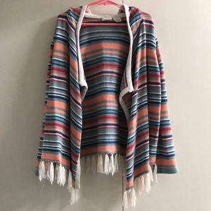 Long sleeve poncho with hood